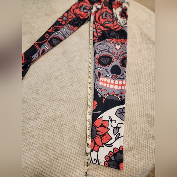 Gearbunch Leggings - comfortable & supportive yoga pants Day of the Dead💀 - Picture 5 of 12